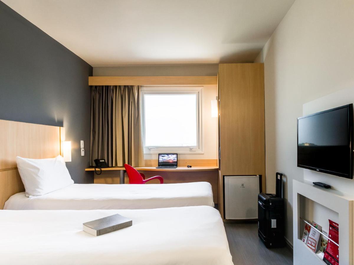 Ibis 3* Marília