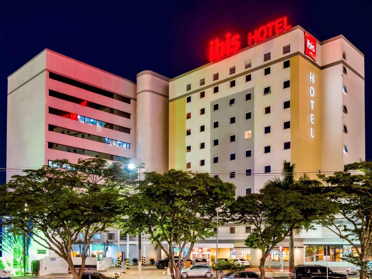 Ibis Hotel 3*